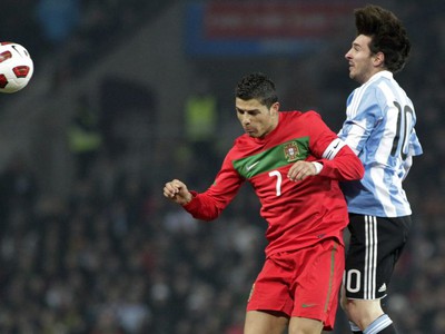 Súboj Cristiano Ronaldo vs. Lionel Messi