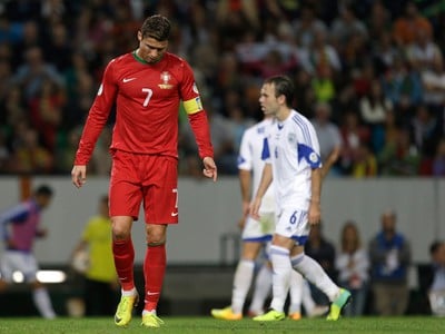Frustrovaný Cristiano Ronaldo sa proti Izraelu nedokázal strelecky presadiť