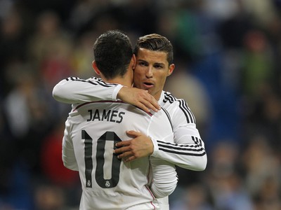 Cristiano Ronaldo a James