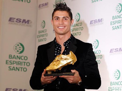 Cristiano Ronaldo so Zlatou kopačkou za sezónu 2010/2011