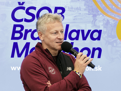 Na snímke riaditeľ ČSOB Bratislava Marathon Jozef Pukalovič počas tlačovej konferencie k 19. ročníku ČSOB Bratislava Marathon