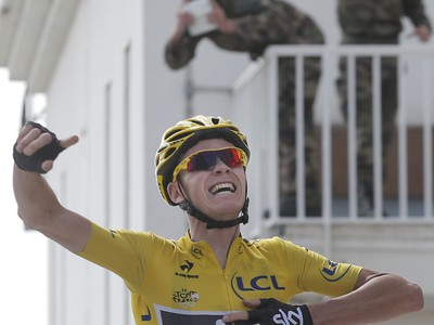 Brit Christopher Froome potvrdil líderskú pozíciu na Tour de France