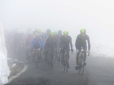 Zasnežená 16. etapa Giro d' Italia