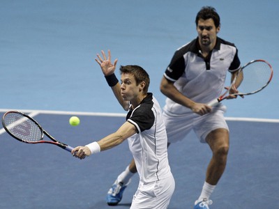 Daniel Nestor a Nenad Zimonjič vyhrali finále štvorhry