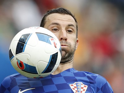 Darijo Srna chorvátskej reprezentácii aj napriek nedávnej rodinnej tragédii pomôže na EURO proti Česku