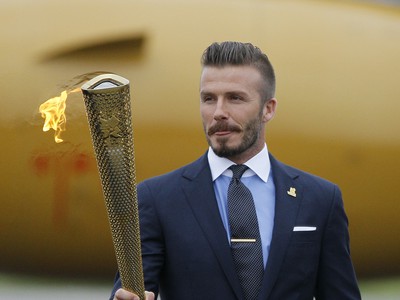 Beckham privítal olympijský oheň na pôde Veľkej Británie