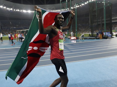David Lekuta Rudisha triumfoval v behu na 800 m