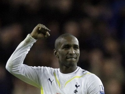 Jermain Defoe si vzla loptu na pamiatku