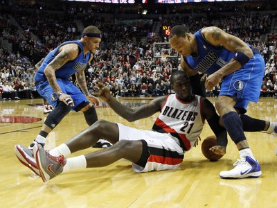 Delonte West, J.J. Hickson