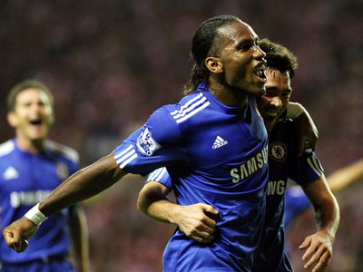 Didier Drogba a Deco
