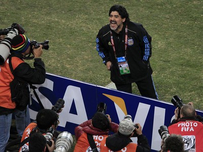 Diego Maradona pred zápasom, 27.6.2010