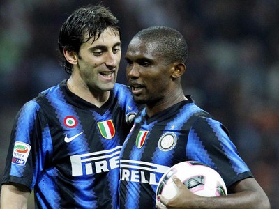 Diego Milito a Samuel