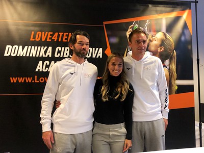 Dominika Cibulková sa spojila s akadémiou Love4Tennis