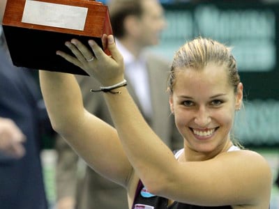 Dominika Cibulková s prvým titulom