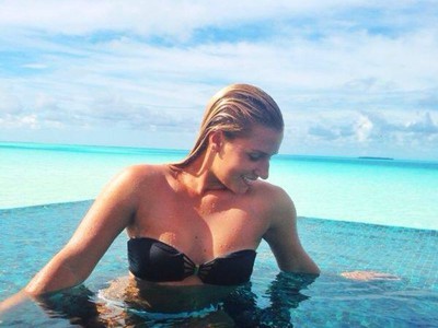 Dominika Cibulková si so snúbencom Michalom Navarom užíva zaslúžený oddych na Maldivach.