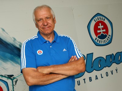 Dušan Galis tréner Slovan