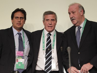 Eddy Etaeta, Oscar Tabarez