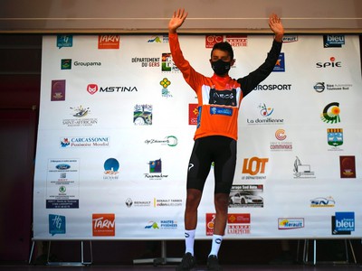 Egan Bernal ako víťaz pretekov Route d'Occitanie