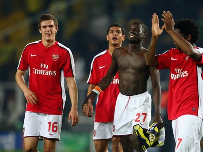 Emmanuel Eboué ešte v drese Arsenalu
