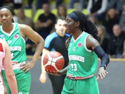 Na snímke Jazmine Jonesová (Atény) počas zápasu E-skupiny Eurocupu v basketbale žien Slávia Banská Bystrica – Panathinaikos Atény