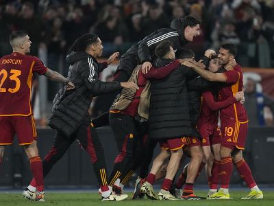 Postupová radosť futbalistov AS Rím