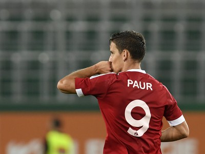 Trenčan Jakub Paur sa teší po tom, čo strelil druhý gól trenčianskeho AS