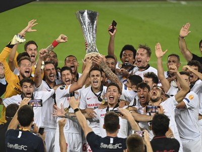 FC Sevilla oslavuje víťazstvo v Európskej lige
