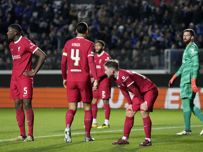 Futbalisti Liverpoolu počas zápasu Európskej ligy proti Atalante