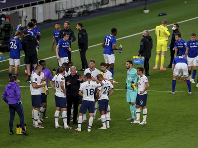 Momentka zo zápasu Tottenham - Everton