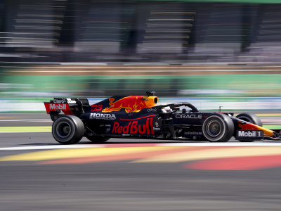 Max Verstappen počas pretekov
