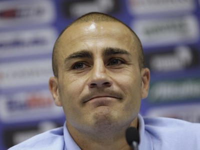 Odchádzajúci kapitán Fabio Cannavaro