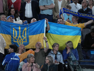 Ukrajinskí fanúšikovia na tribúnach počas Australian Open