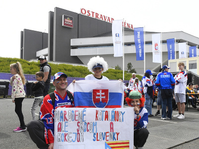 Fanzónu pred štartom šampionátu ovládli v Ostrave Slováci