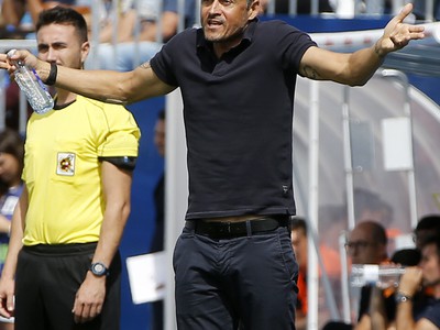 Tréner Barcelony Luis Enrique