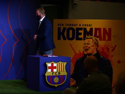 Ronald Koeman oficiálne novým trénerom FC Barcelona