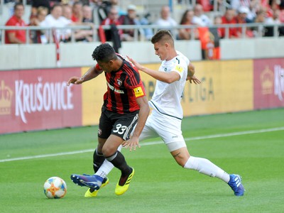 Rafael Tavares z FC Spartak Trnava a Ondrej Elexa z FC Nitra