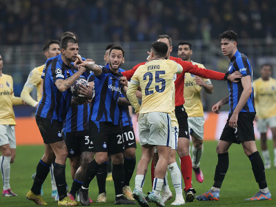 Potýčka v zápase Interu s Portom