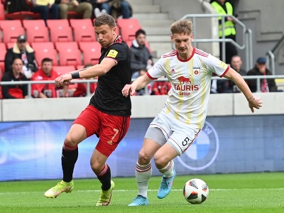 Mário Mrva a hráč Trnavy Milan Ristovski