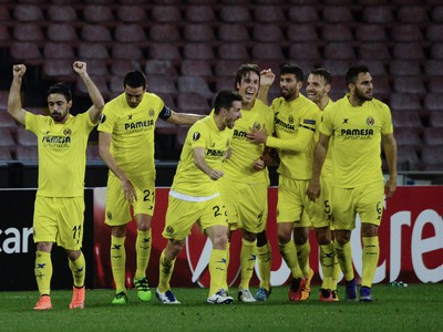 Hráči Valencie sa radujú z gólu