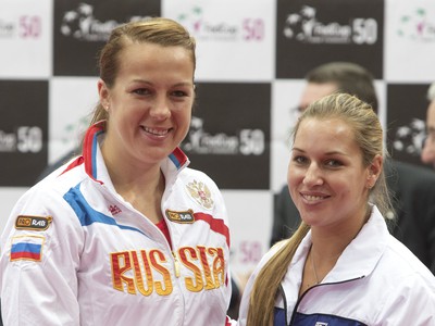 Anastasia Pavľučenkovová a Dominika