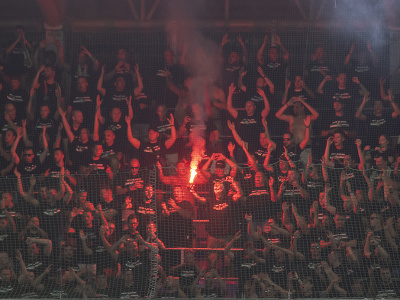 Na snímke fanúšikovia Ferencvárosu počas odvetného zápasu v Bratislave