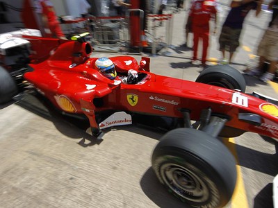Fernando Alonso bol v