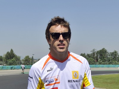 Fernando Alonso , Renault,