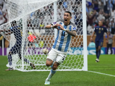 Ángel Di María a jeho gólové oslavy po druhom góle Argentíny