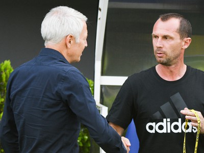 Tréner FK Senica Ton Caanen a tréner FC Spartak Trnava Radoslav Látal pred fortunaligovým súbojom