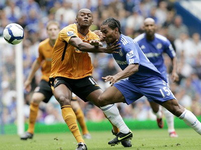 Florent Malouda a Steven Mouyokolo