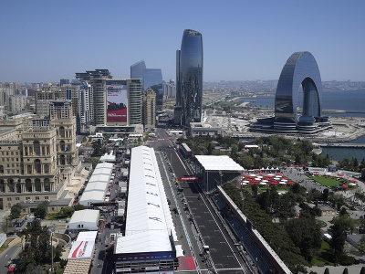 Na snímke mestský okruh pred Veľkou cenou Azerbajdžanu, seriálu majstrovstiev sveta F1 v Baku vo štvrtok 27. apríla 2022