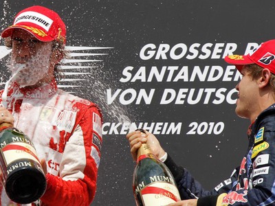Fernando Alonso a Sebastian Vettel