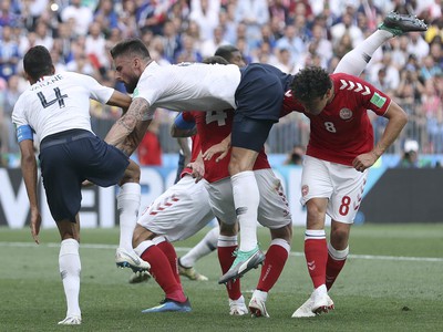 Momentka zo zápasu Dánsko - Francúzsko 