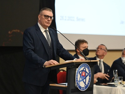 Na snímke prezident SFZ Ján Kováčik počas volebnej konferencie Slovenského futbalového zväzu (SFZ) v Senci v piatok 25. februára 2022